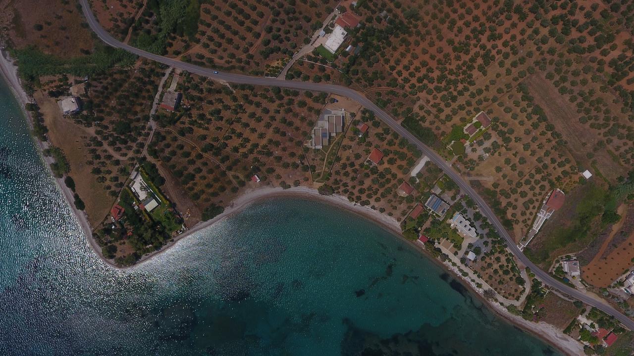Meli Seaside Villas Chrani Exterior foto